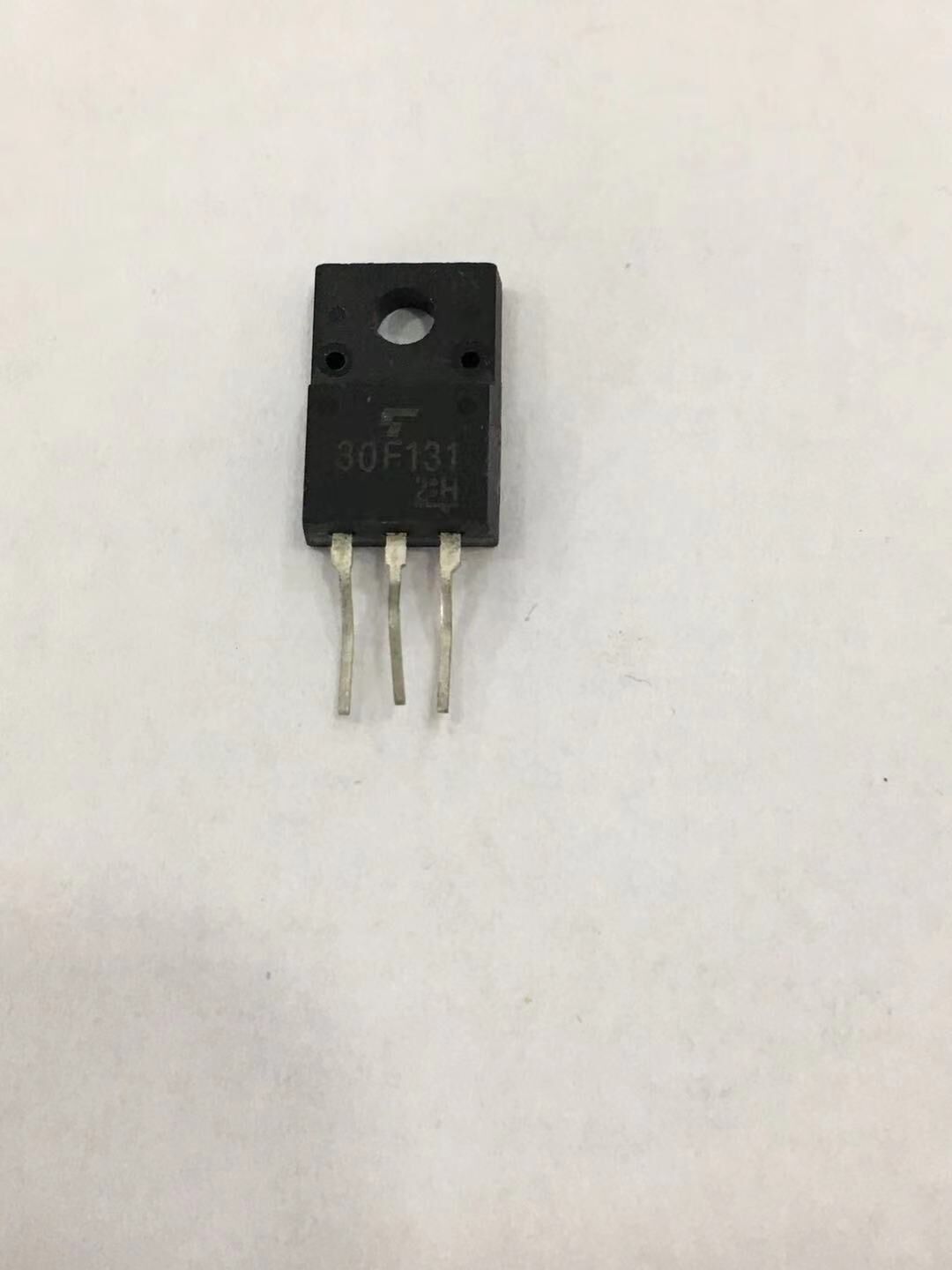 Entegre Devre 30F131 TO 220