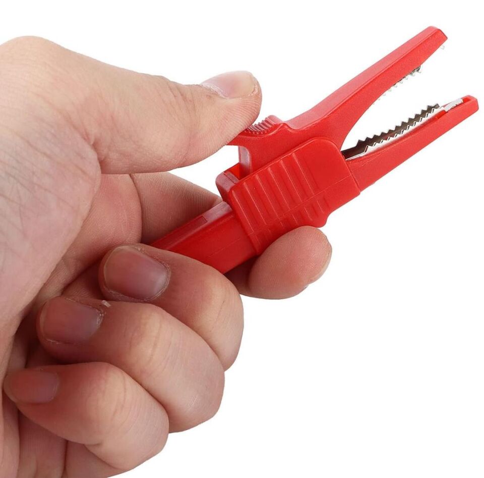 4MM BANAN JAK GİRİŞLİ KROKODİL CATIII (IC-243C)