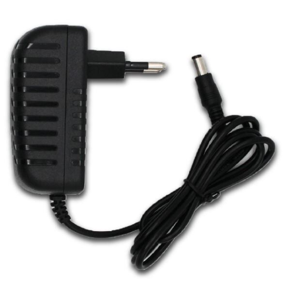 Ayt Powermaster Pm-16743 24 Volt 2 Amper 5.5 2.5 Uçlu Plastik Kasa Priz Tipi Adaptör
