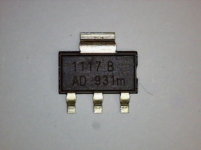 AMS 1117 8 AD 931M SOT223