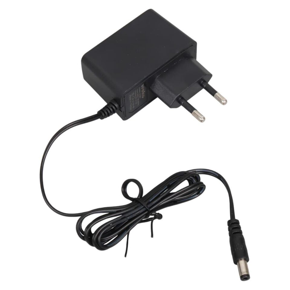 Weko WK-37857 Plastik Kasa 8 Volt 1 Amper Yerli Üretim 5.5x2.5 Mm Uçlu Priz Tipi Adaptör