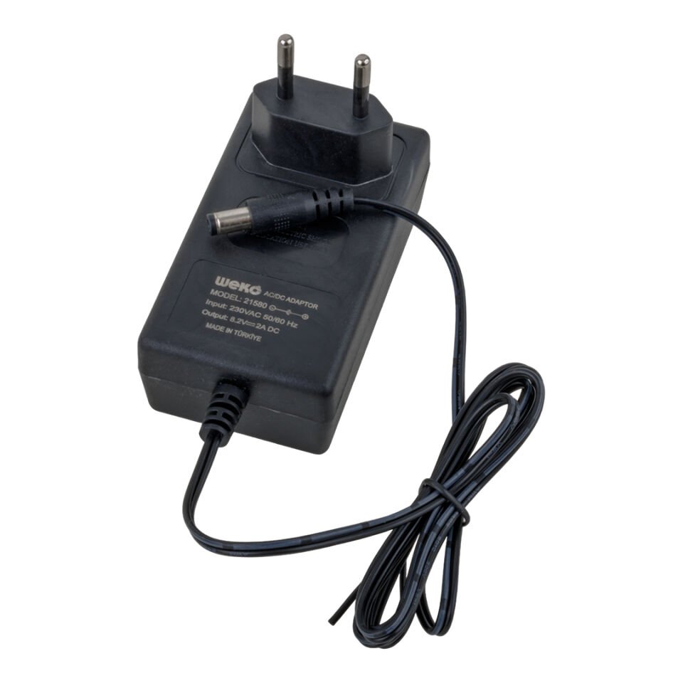 Weko 8.2 Volt 2 Amper 5.5 2.5 Uçlu Yerli Üretim Plastik Kasa Priz Tipi Adaptör