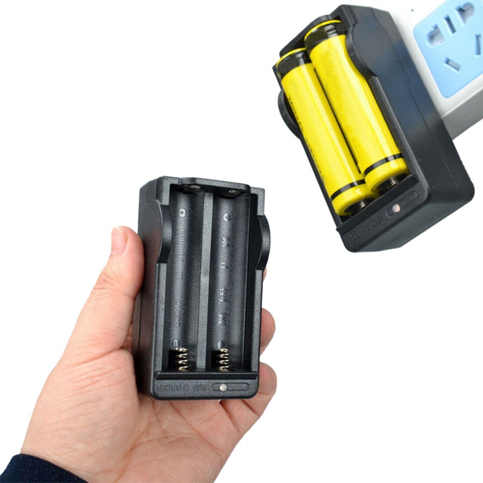 Ayt Powermaster 4.2 Volt 650 Ma Pil Şarj Cihazı 18650 Uyumlu Model