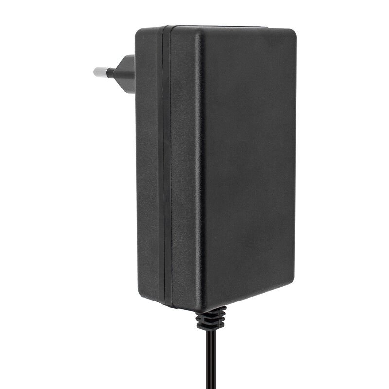 Ayt Weko 12 Volt 3.2 Amper 38 Watt Plastik Kasa Priz Tipi Adaptör 5.5x2.5 Uçlu