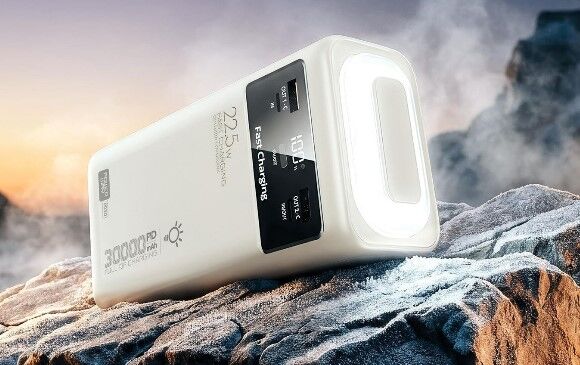 Powerway PD30 30.000Mah 22.5W PD & QC 3.0 Hızlı Şarj Destekli Dijital Göstergeli Powerbank