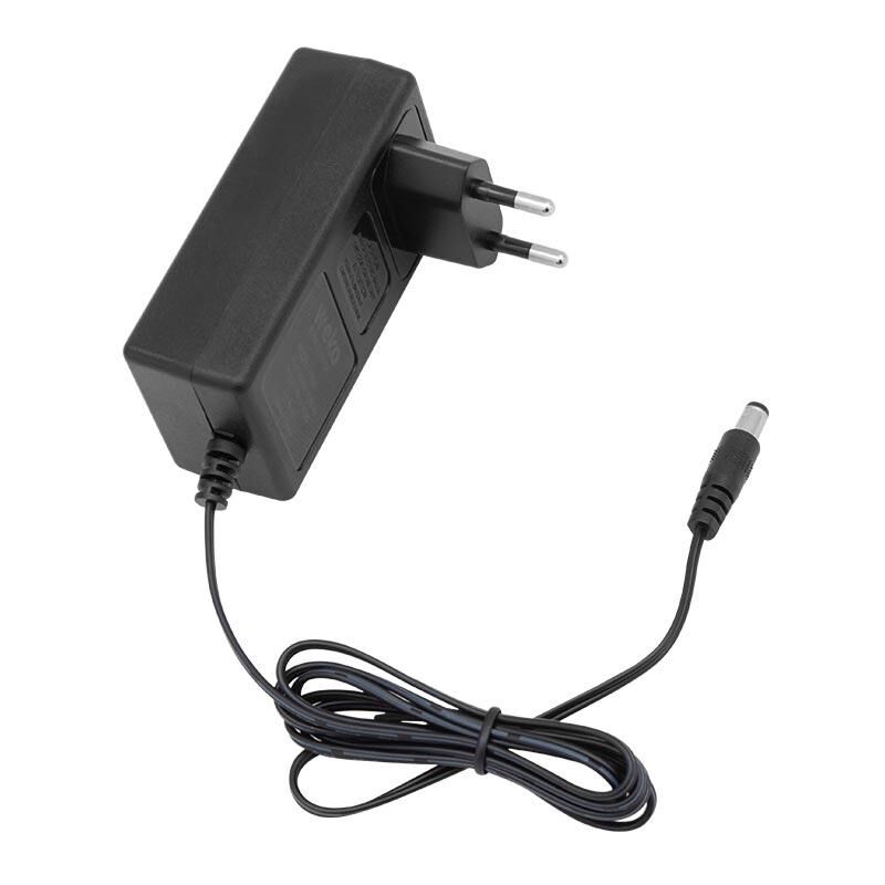 Weko 7.8 Volt - 1 Amper Priz Tip Adaptör 5.5*2.5 Uç
