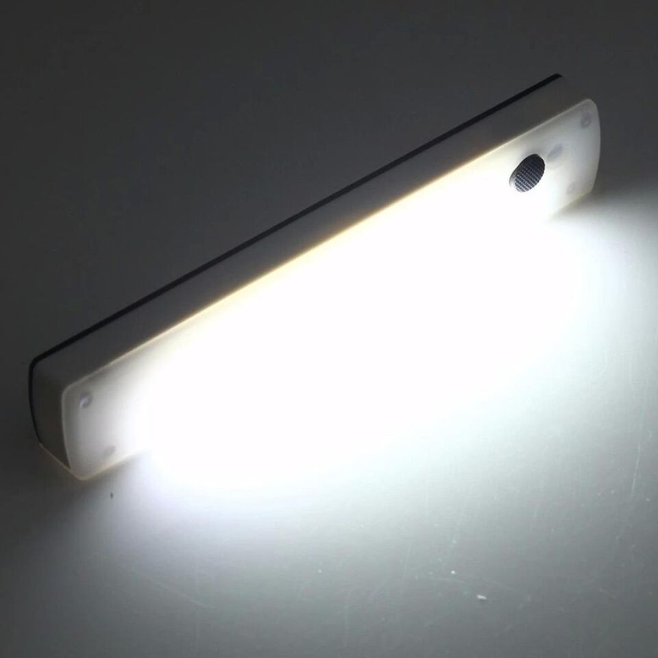 POWERMASTER BEYAZ COB LEDLİ YAPIŞKANLI MIKNATISLI EL TİPİ FENER