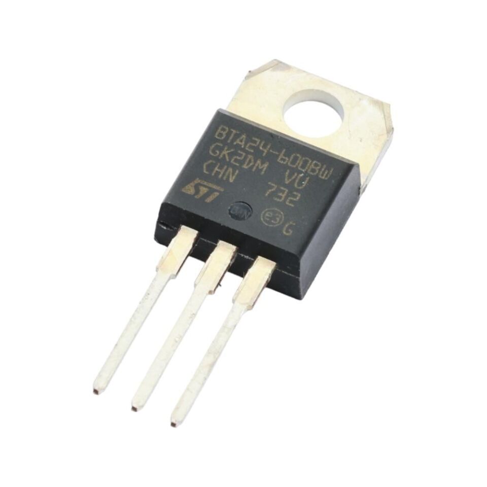 Entegre Devre BTA 24-600