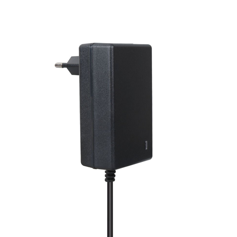 Ayt Pm-4735 16 Volt 2.5 Amper Priz Tipi Tos Fişli RCA Santral Adaptörü